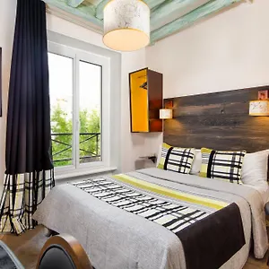 Hotel Claret, Parigi
