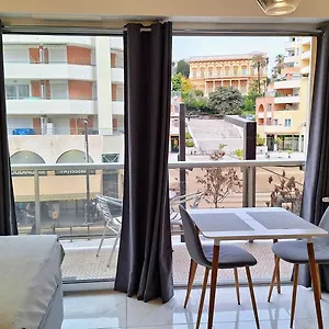 Cosy Studio 200 M From Beach & Promenade Des Anglais Apartament Nicea